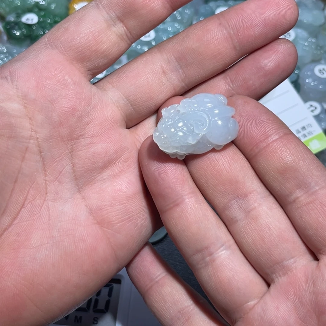 翡翠未镶嵌颈饰天然
