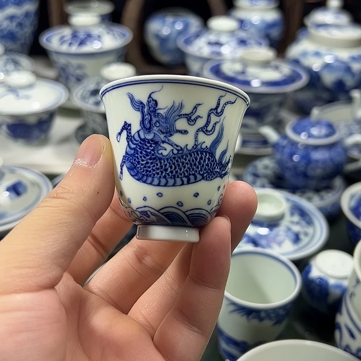 微瑕柴窑麒麟海水薄胎铃铛
