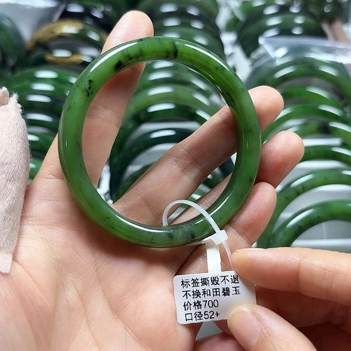 和田玉（碧玉）未镶嵌手镯细条52