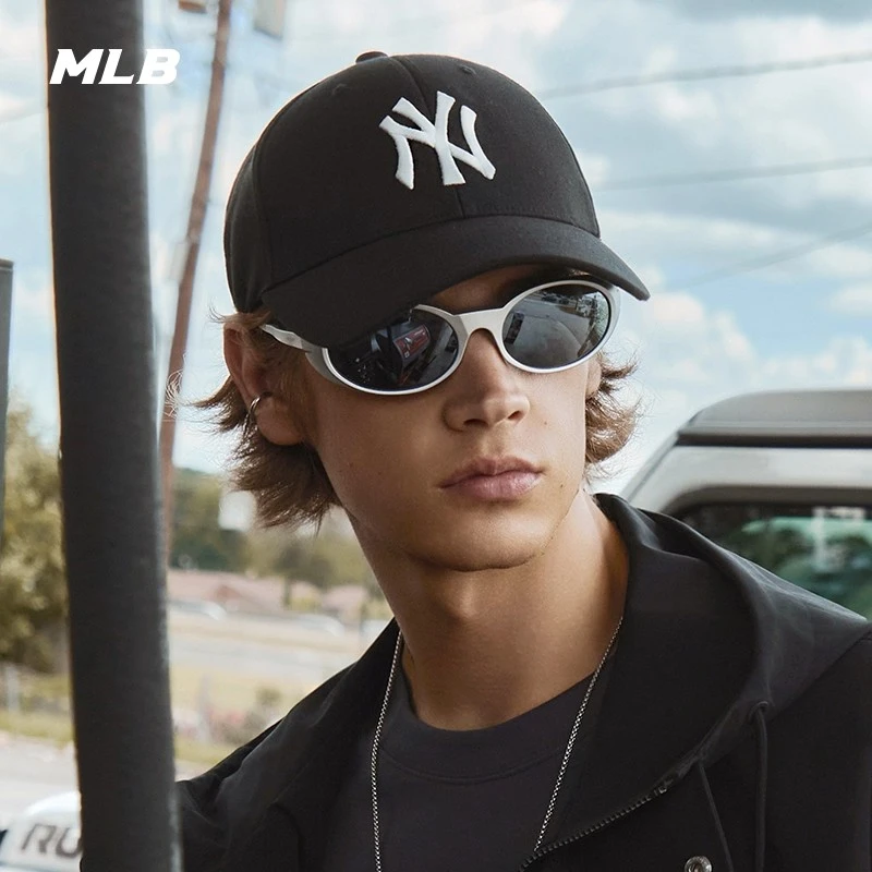 MLB男女情侣硬顶棒球帽百搭运动时尚遮阳明星同款CP080