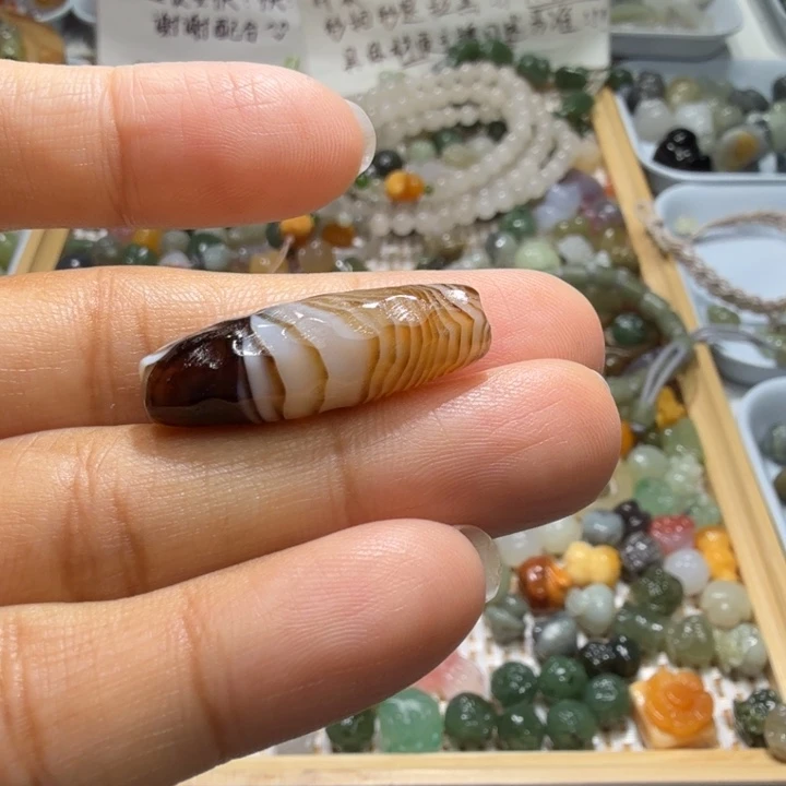 和田玉未镶嵌珠宝半成品