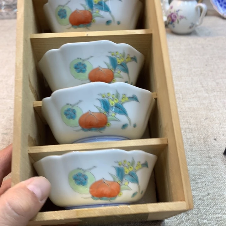 金瓷阁家的美丽瓷器