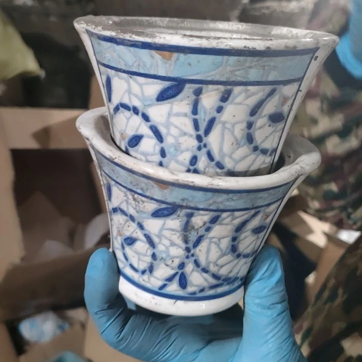 摆件陶瓷盘子碗啥都有