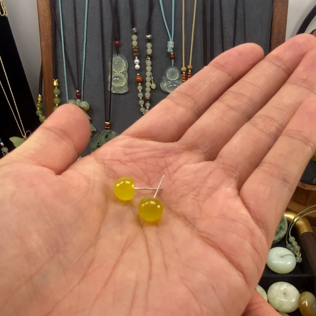 请***饼岫玉银S925镶嵌耳钉耳钉