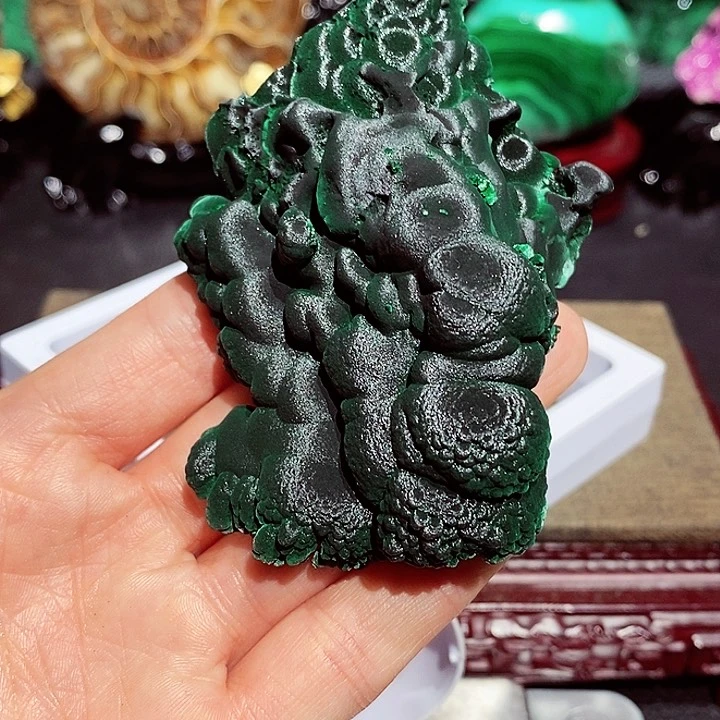 石材孔雀石。孔雀石。孔雀石