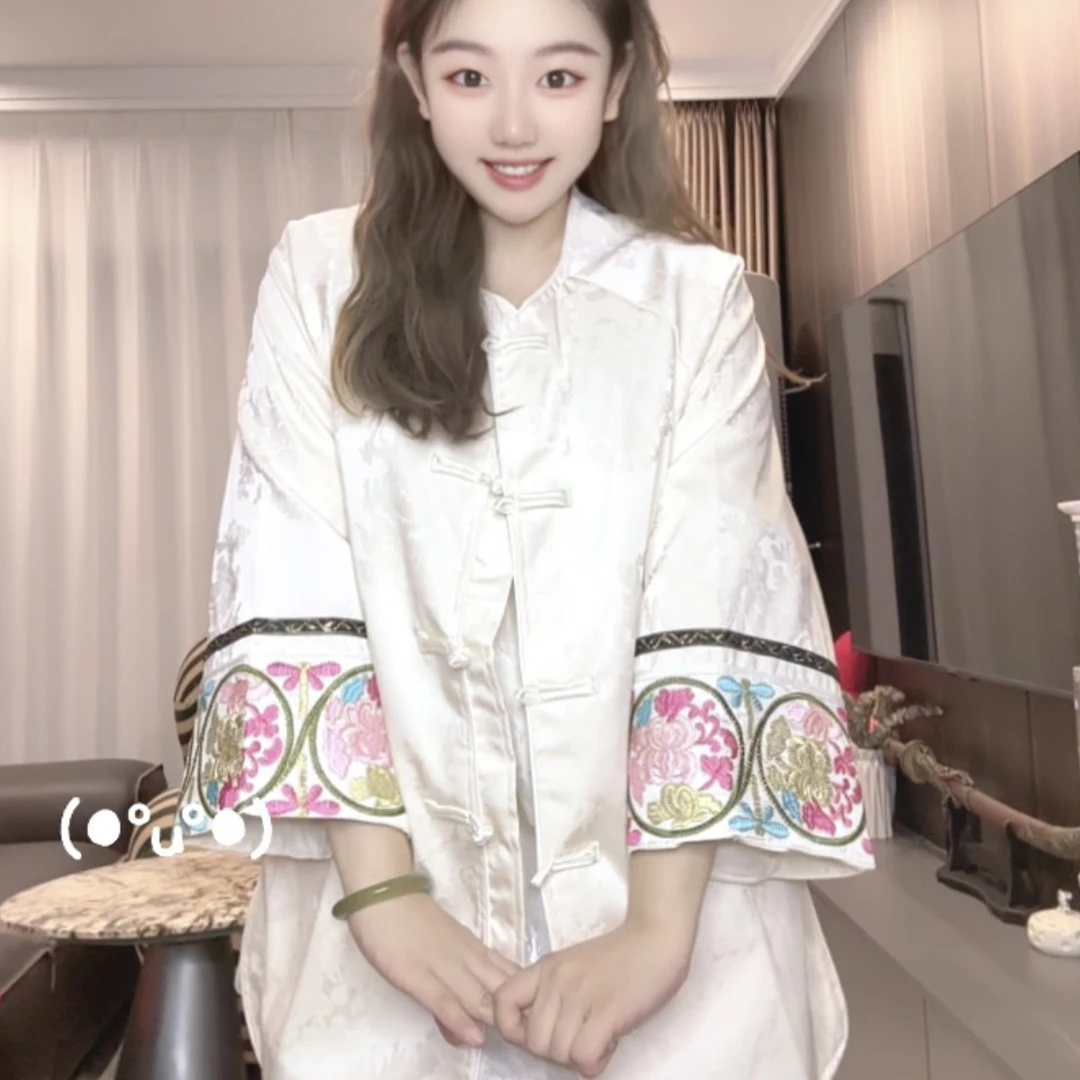 「625139」重工百搭刺绣新中式浮雕提花女秋季新款外套复古超好看