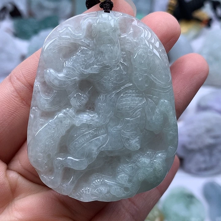 翡翠未镶嵌颈饰关二爷福利