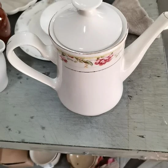 欢***子瓷器微瑕不退不换