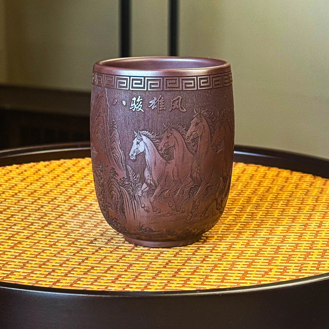 宜兴全手工紫砂茶具 原矿石红泥料刻绘紫砂八骏雄风主人杯品茗杯