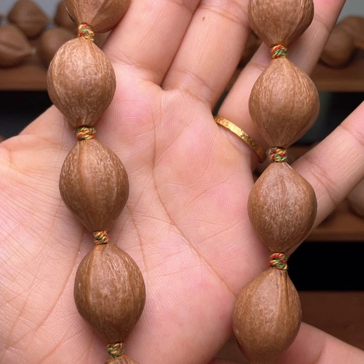 橄榄核手串/手链橄榄核油核1.7左右手持