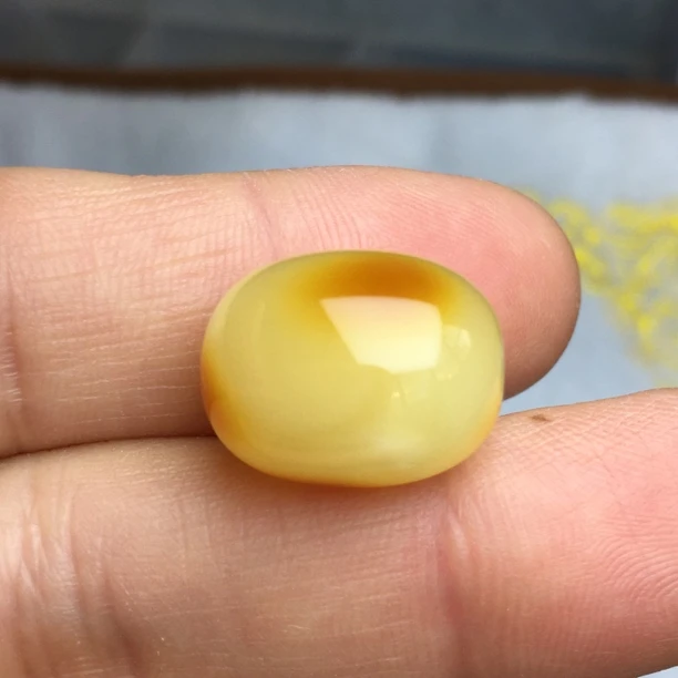 微瑕疵蜜蜡枣珠约14.1×17.9mm原石手作天然原矿保真无烤色无优化