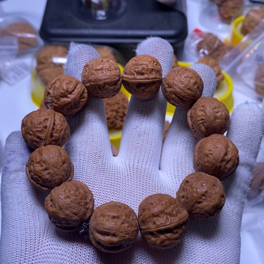 文玩核桃吊坠核桃