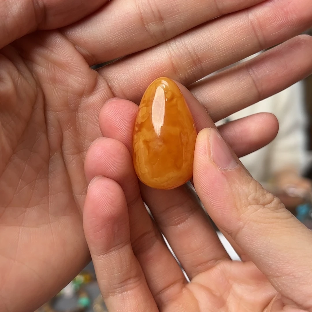 蜜蜡未镶嵌吊坠(不含链)