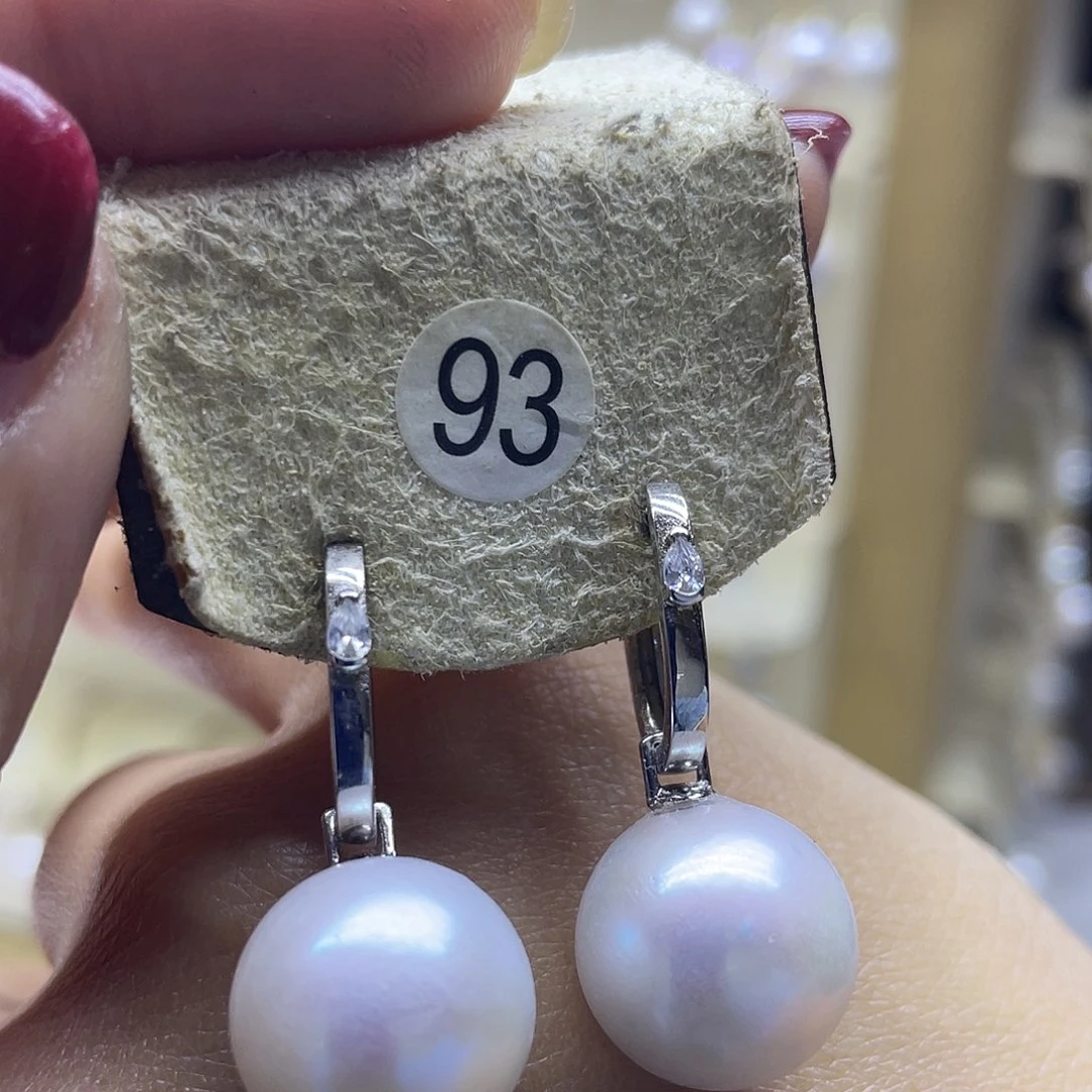 银S925镶嵌耳饰淡水珍珠