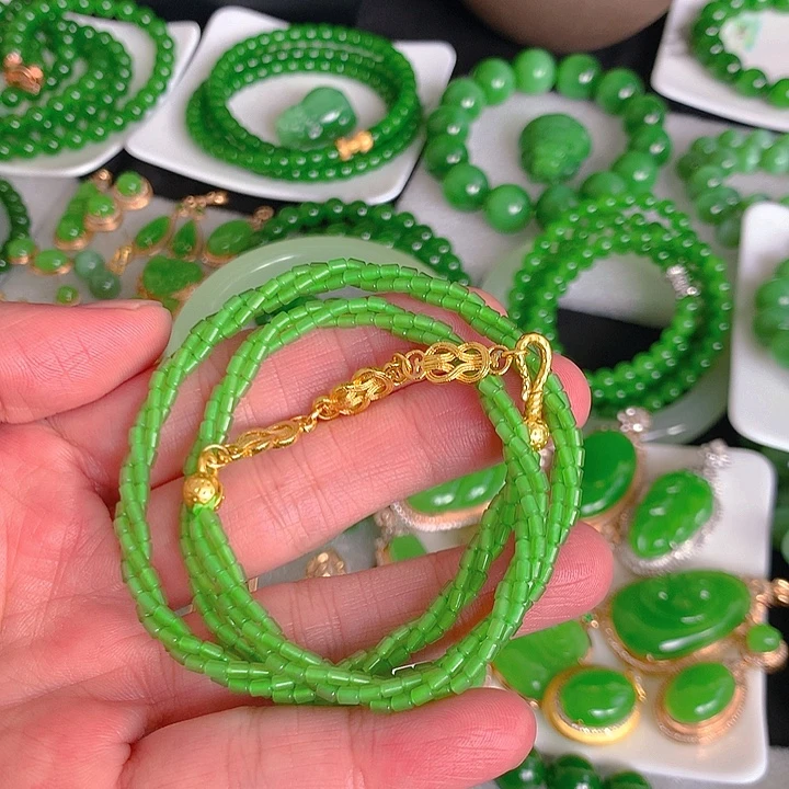 和田玉（碧玉）未镶嵌手链