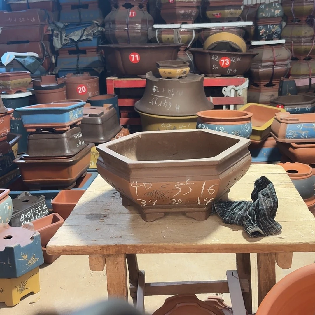 紫砂紫砂花盆六方一个