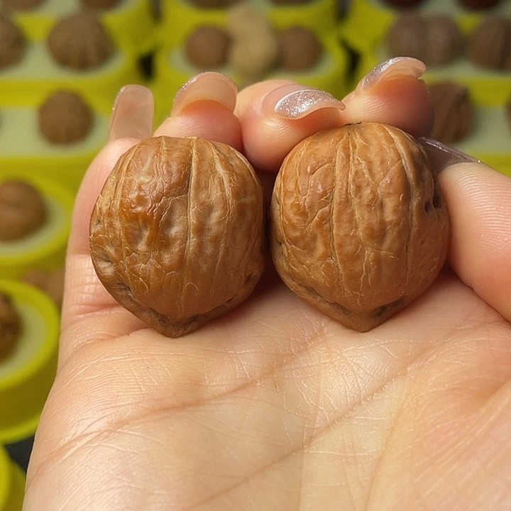 文玩核桃吊坠青蛙
