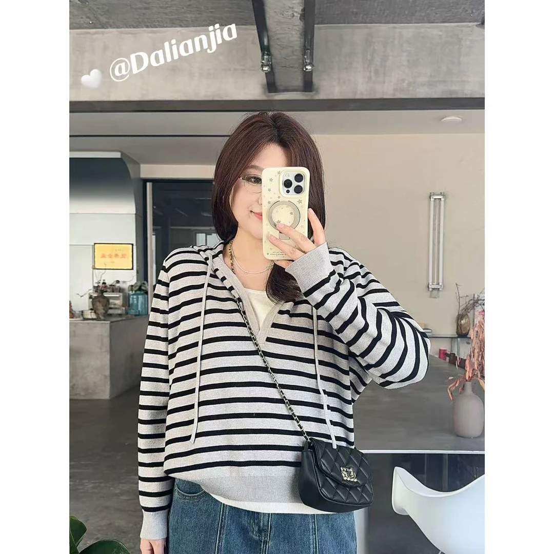 晶咕佳佳【条纹进行曲】假两件连帽抽绳长袖上衣时尚休闲宽松潮流