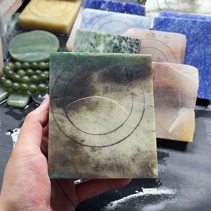 爱***你独山玉未镶嵌手镯定制