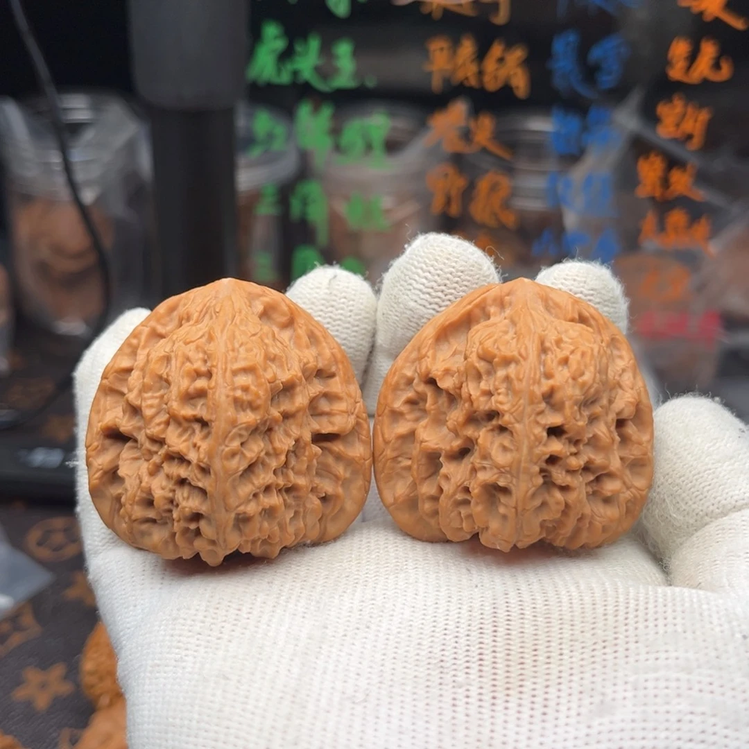 吊坠文玩核桃南疆