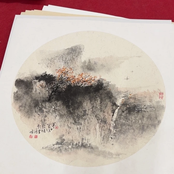 国画花鸟的翅膀和翅膀是