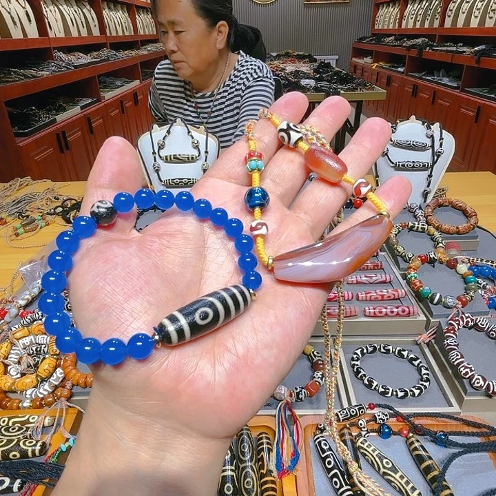 未镶嵌玛瑙/玉髓珠宝奇石