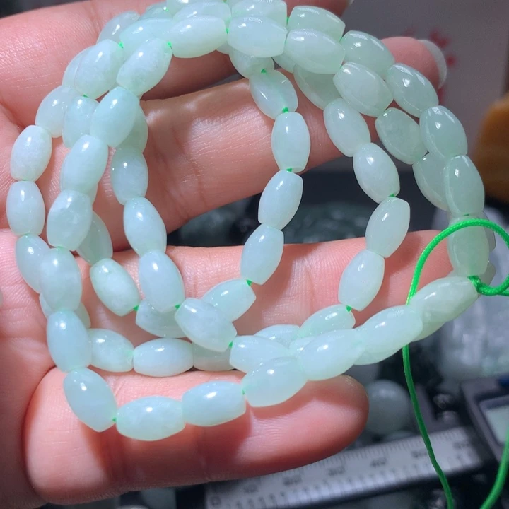 翡翠未镶嵌颈饰保真天然A货翡翠