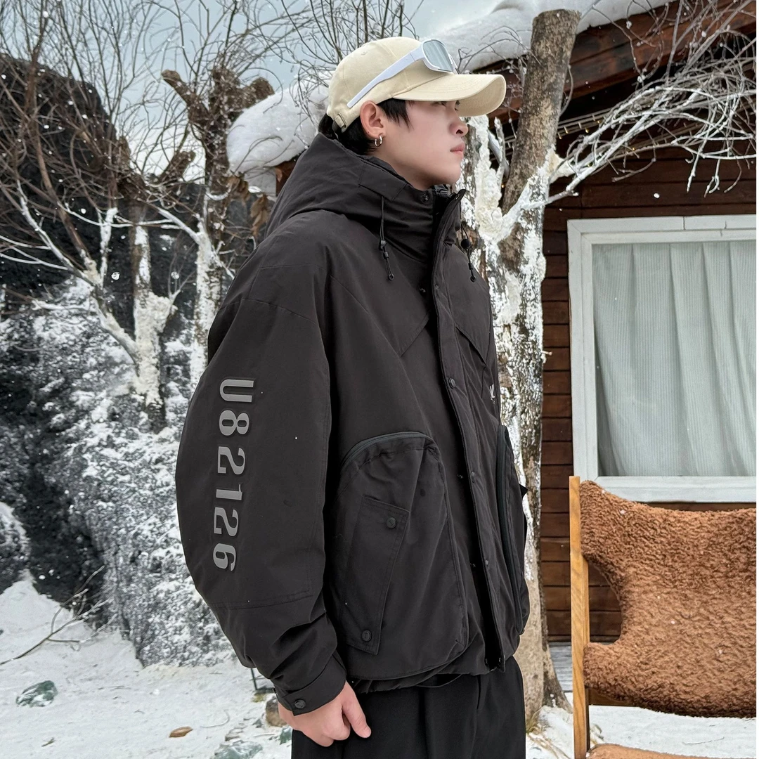 SJ-潮牌阔版连帽保暖外套冬季宽松时尚潮流男款防寒服2405