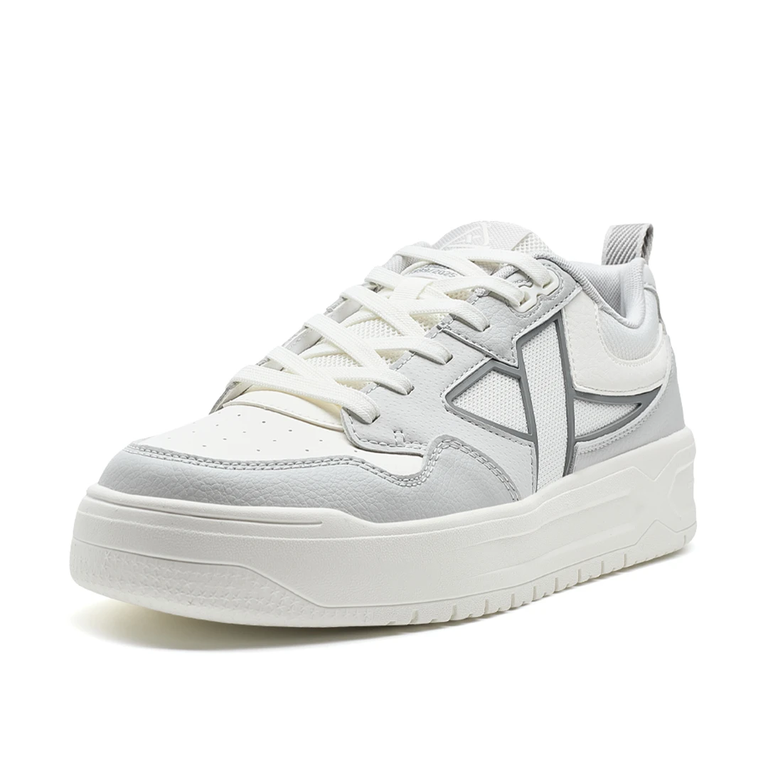 特步板鞋男鞋2025夏季新款百搭皮面休闲运动耐磨防滑板鞋