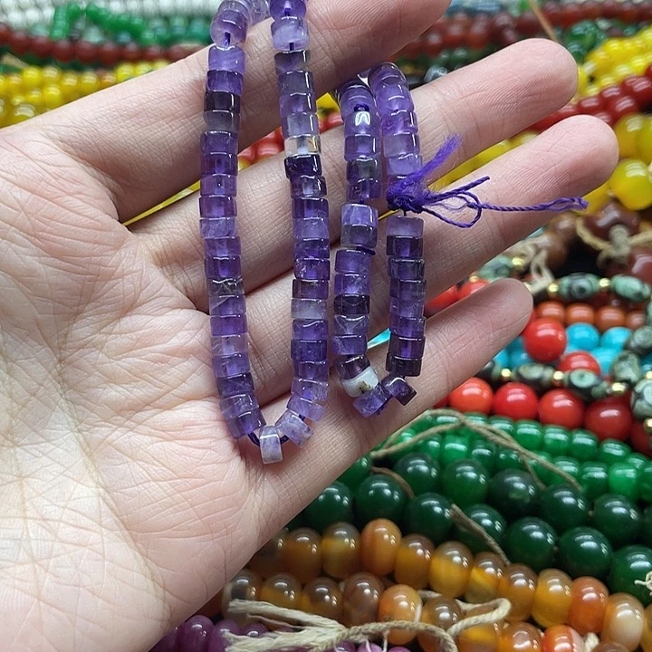 玛瑙/玉髓未镶嵌玛瑙项链。手链珠子