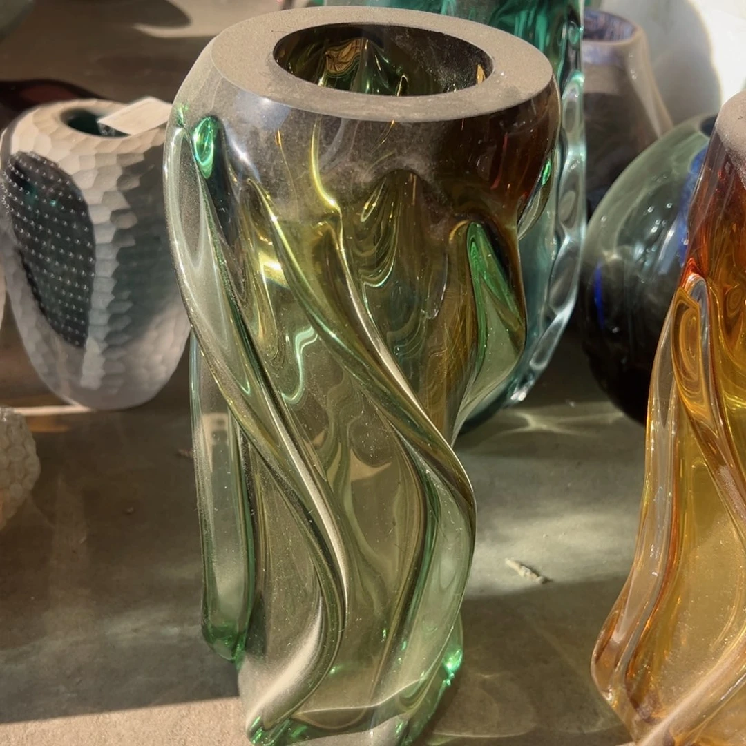 高 30 轻奢琉璃花器微瑕福利