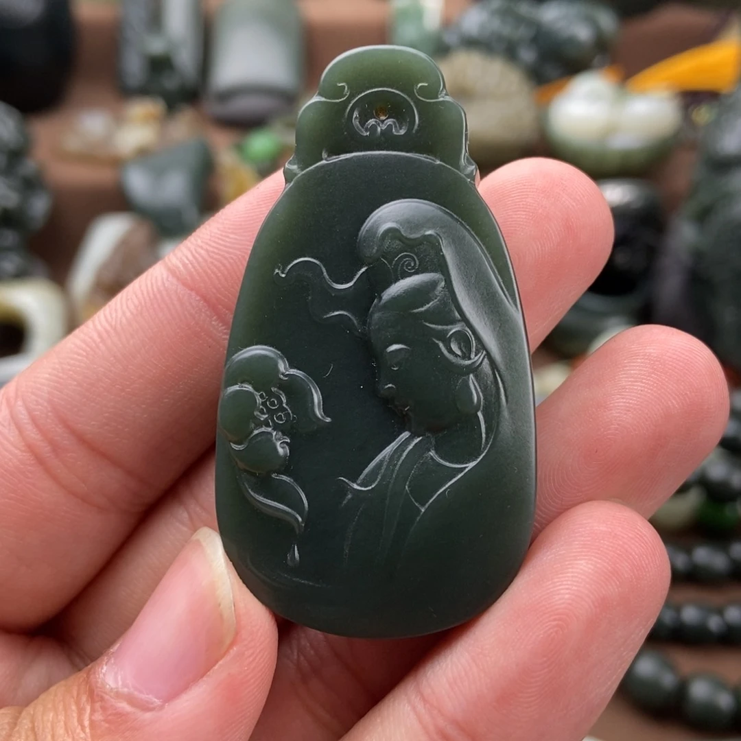 和田玉挂件未镶嵌