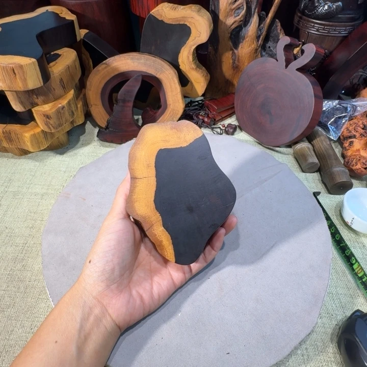 锦****大果紫檀（缅甸花梨）