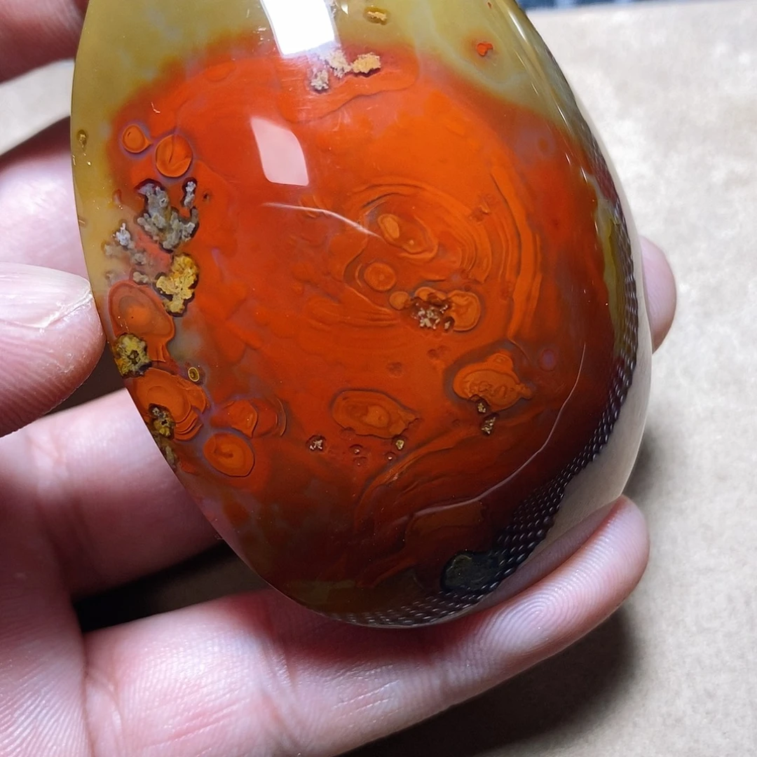 玛瑙/玉髓颈饰未镶嵌我**良