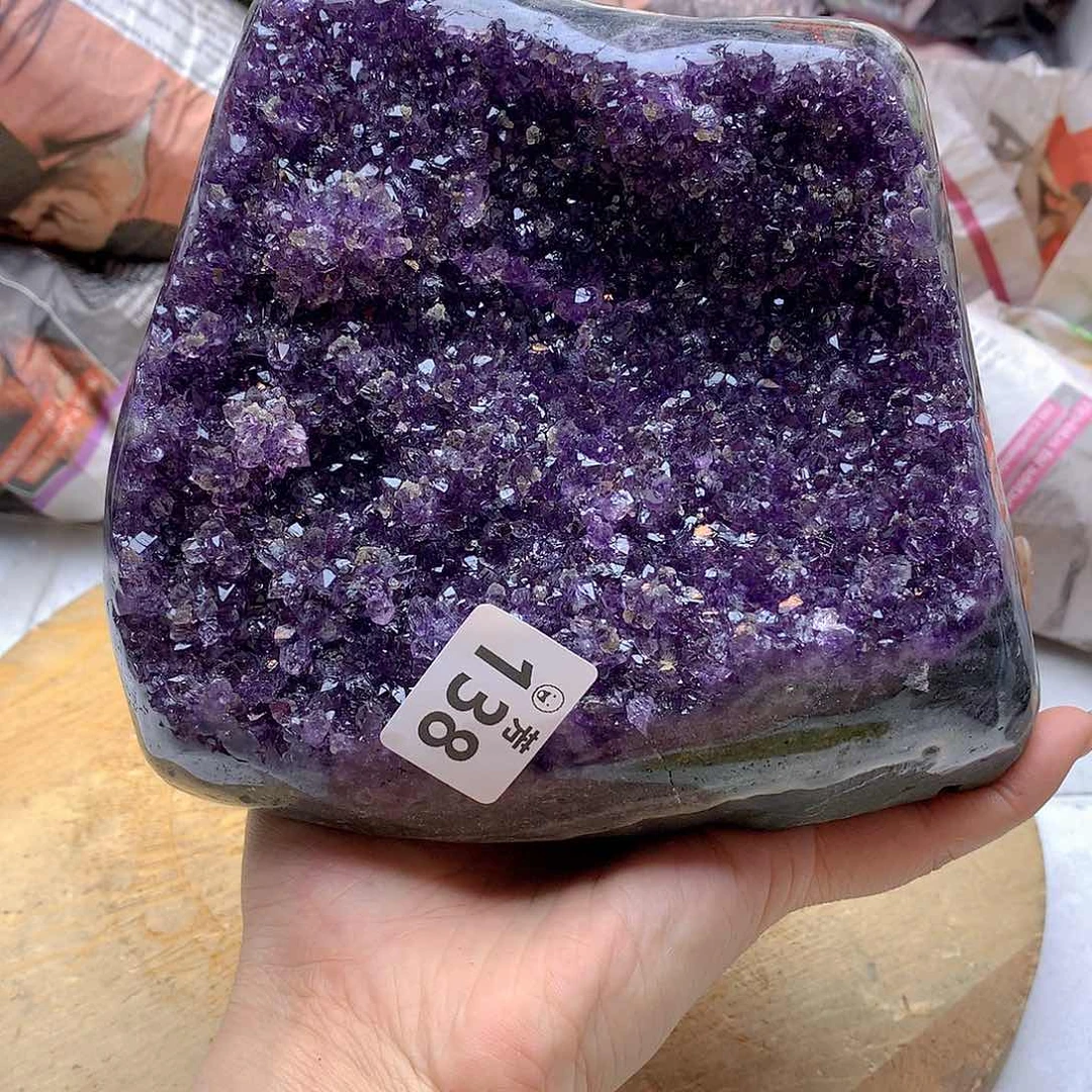 紫晶大型摆件（非配饰）未镶嵌