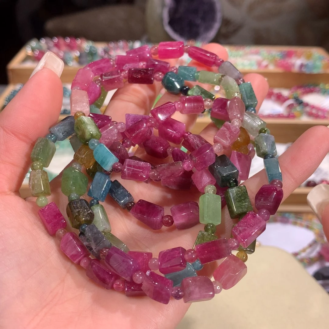 碧玺多样性发货一件未镶嵌