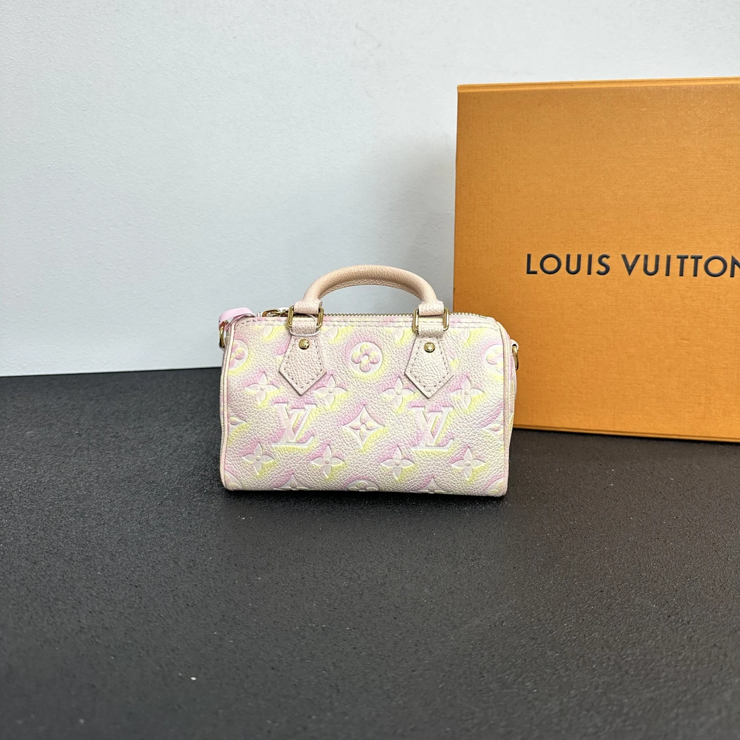 未使用 LouisVuitton/路易威登 LV speedy nano 渐变粉 新款 闲置