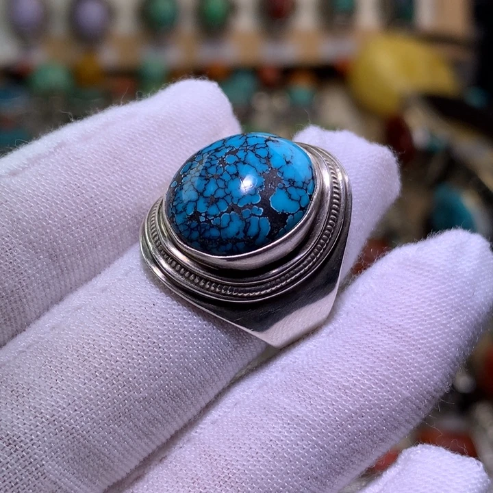 绿松石足银镶嵌戒指