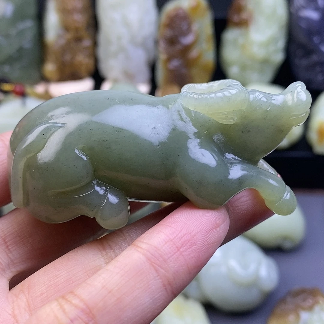 未镶嵌和田玉把件