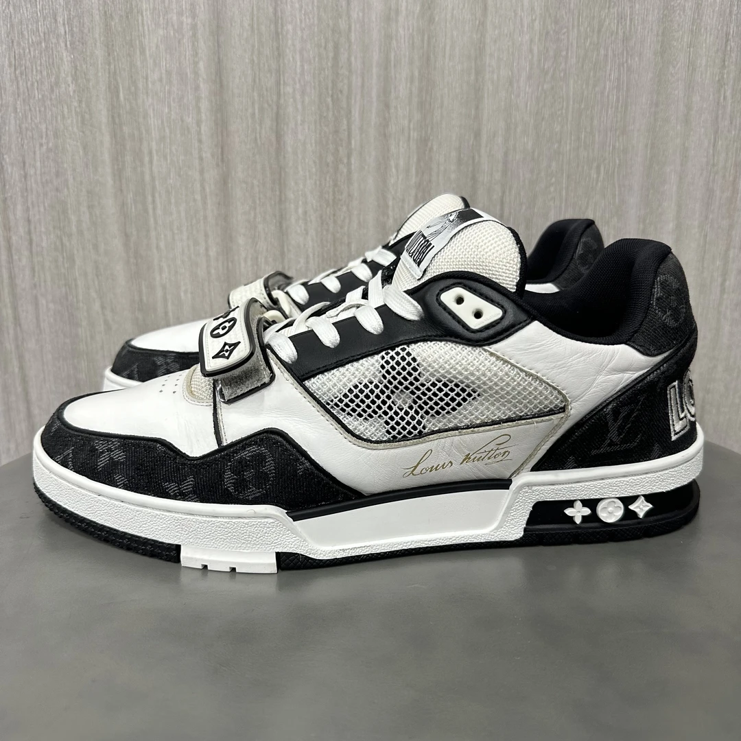 99新 LouisVuitton/路易威登 42.5码 trainer 黑白魔术贴 板鞋