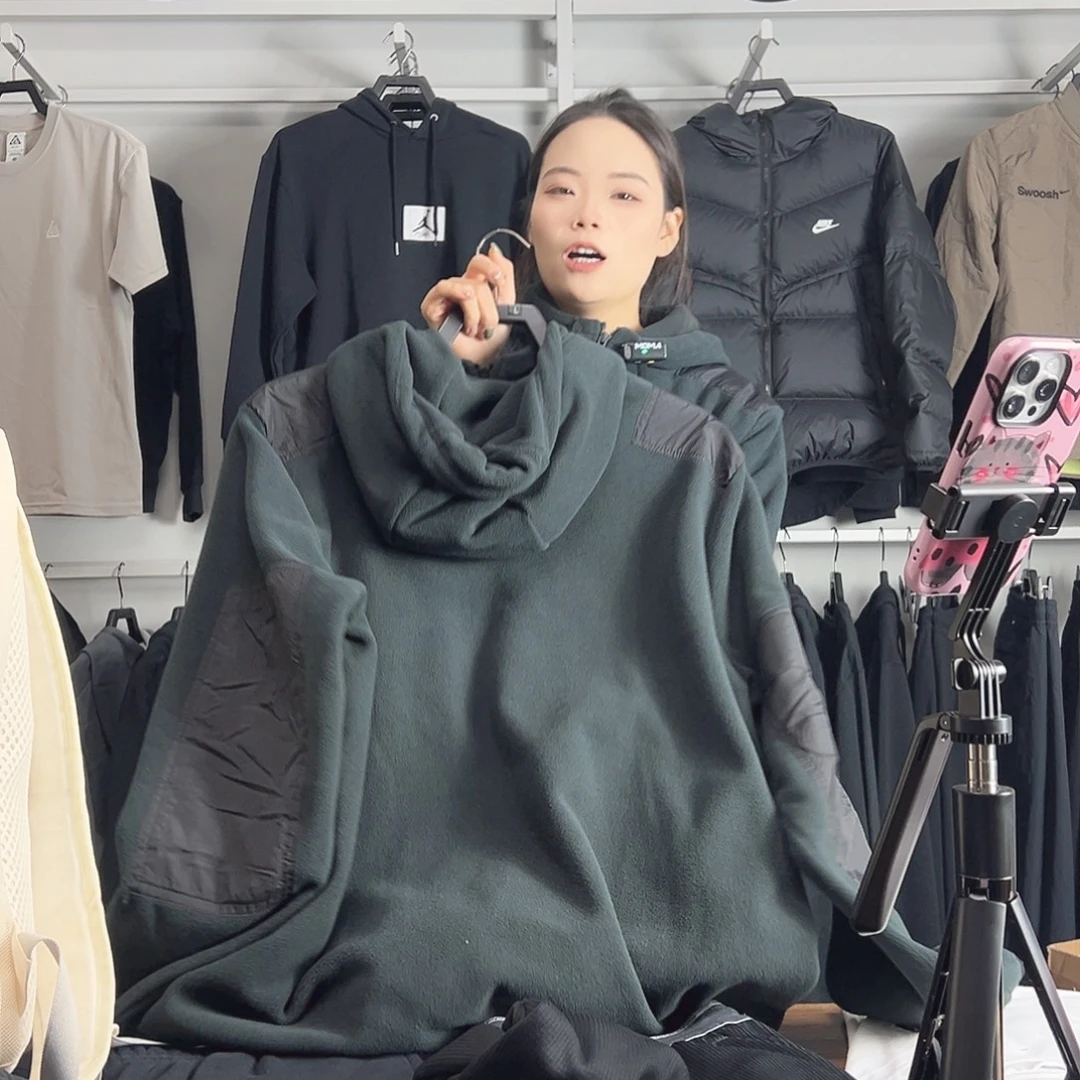 4883黑色M码110-130斤不退换