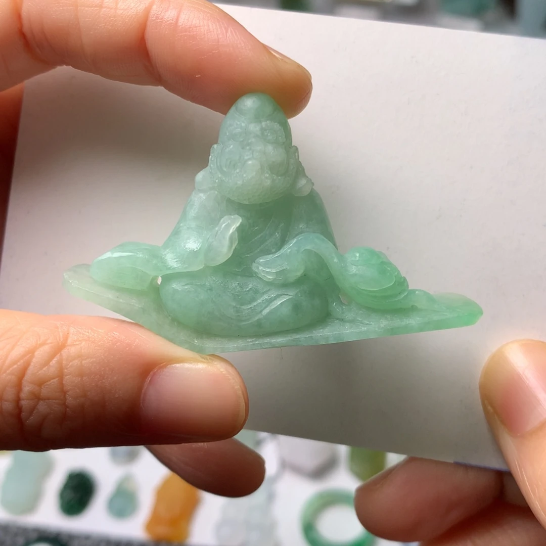 定制翡翠未镶嵌翡翠