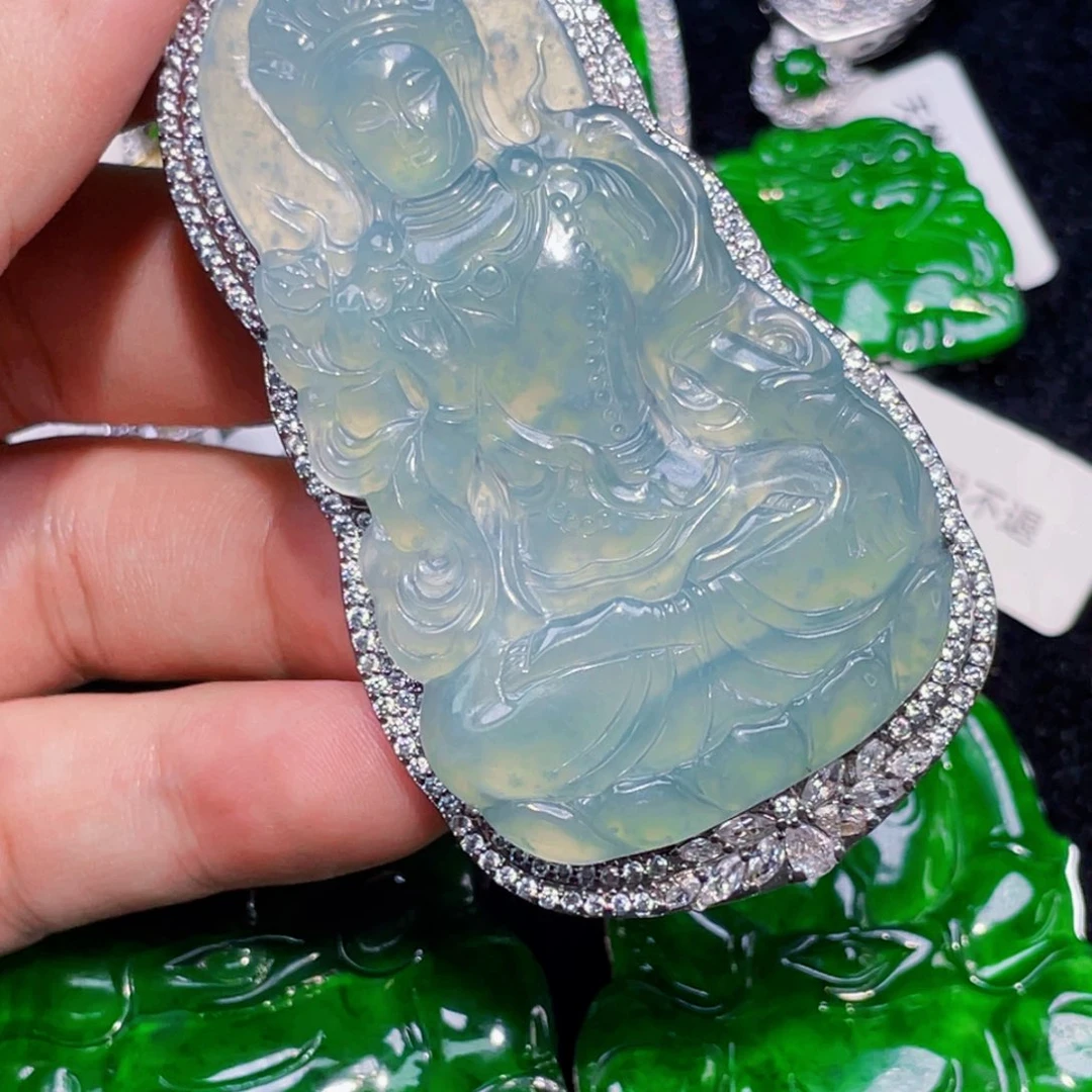 翡翠未镶嵌颈饰6，