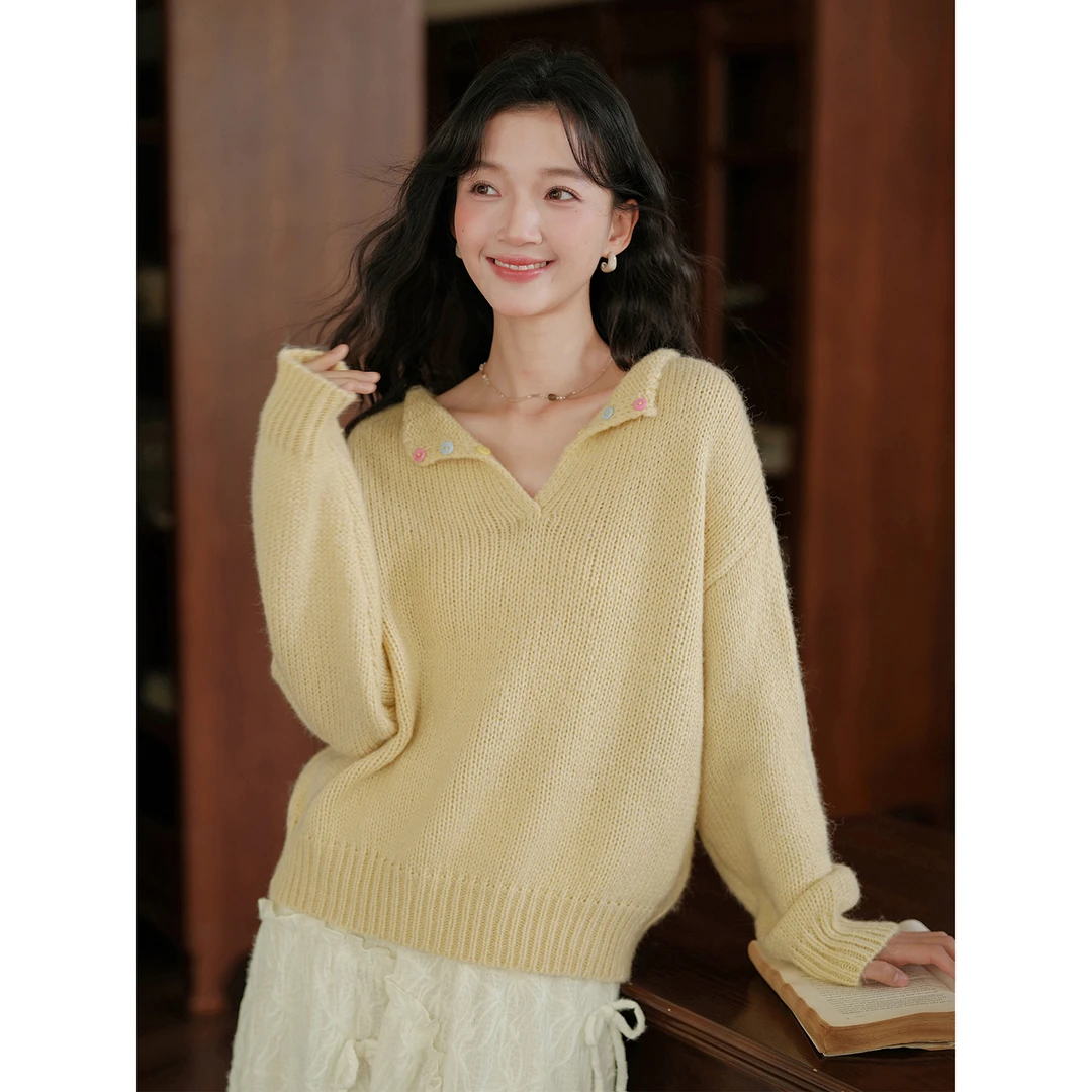 木易易 鹅黄色慵懒风针织衫毛衣女2025新款早秋韩系甜美长袖上衣