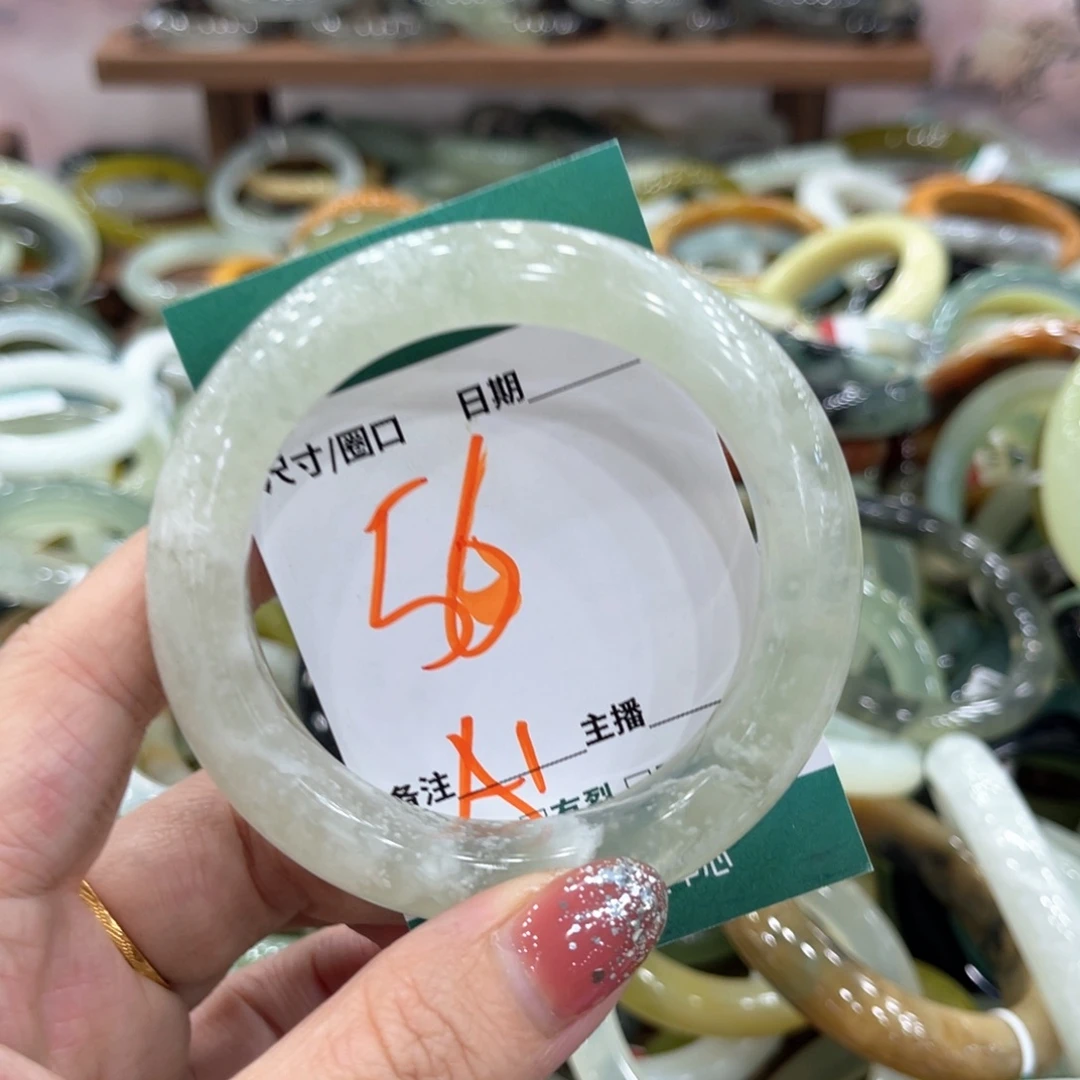 未镶嵌蛇纹石玉手镯手镯