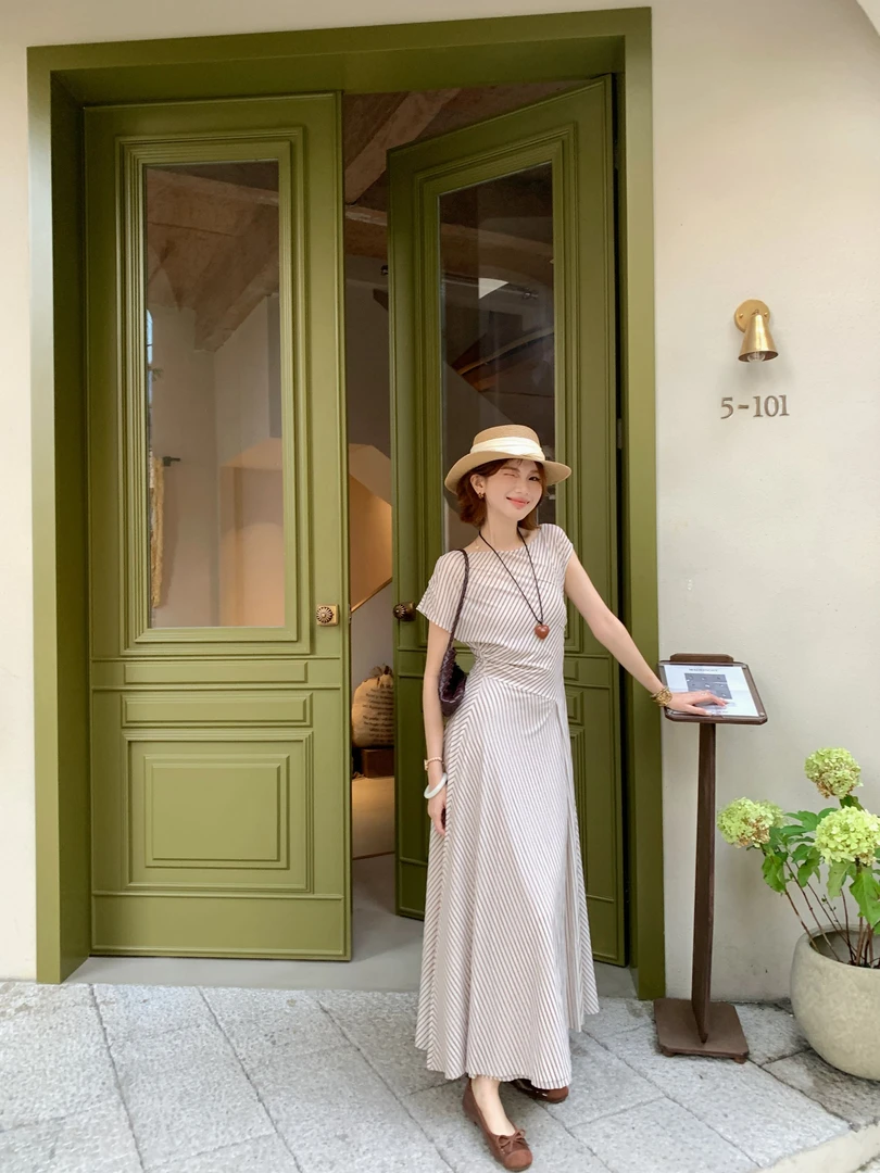 【芝士Cheese】卡莫里初夏 夏季通勤风时尚气质吊带+连衣裙两件套