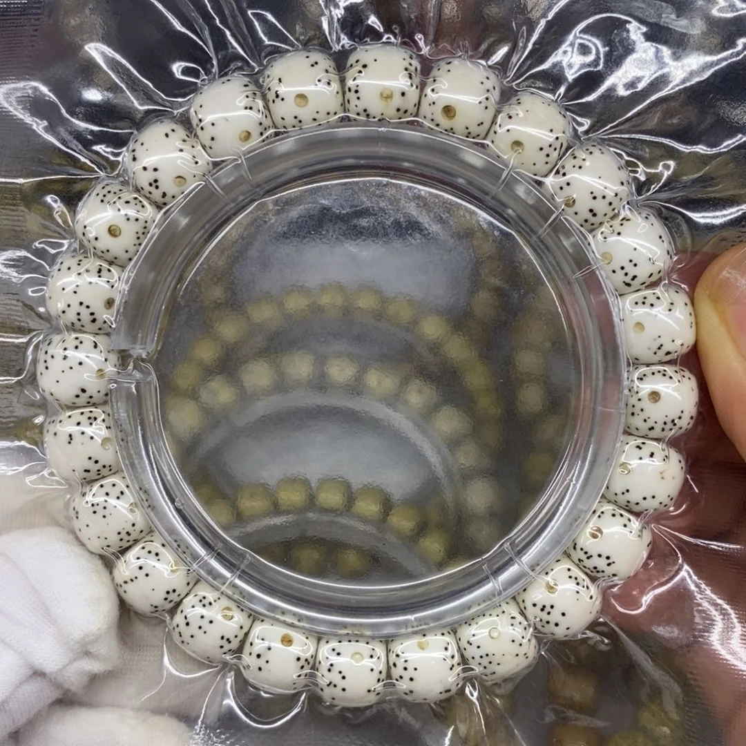 星月菩提吊坠原生态10/9通体