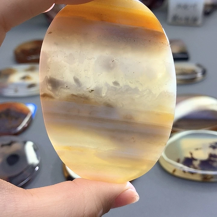 未镶嵌颈饰玛瑙/玉髓