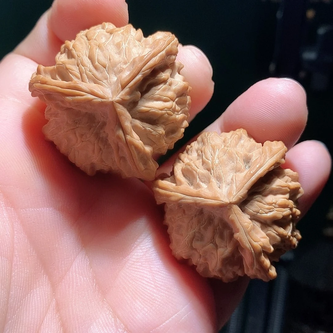 把件文玩核桃39.8盘山三棱全品