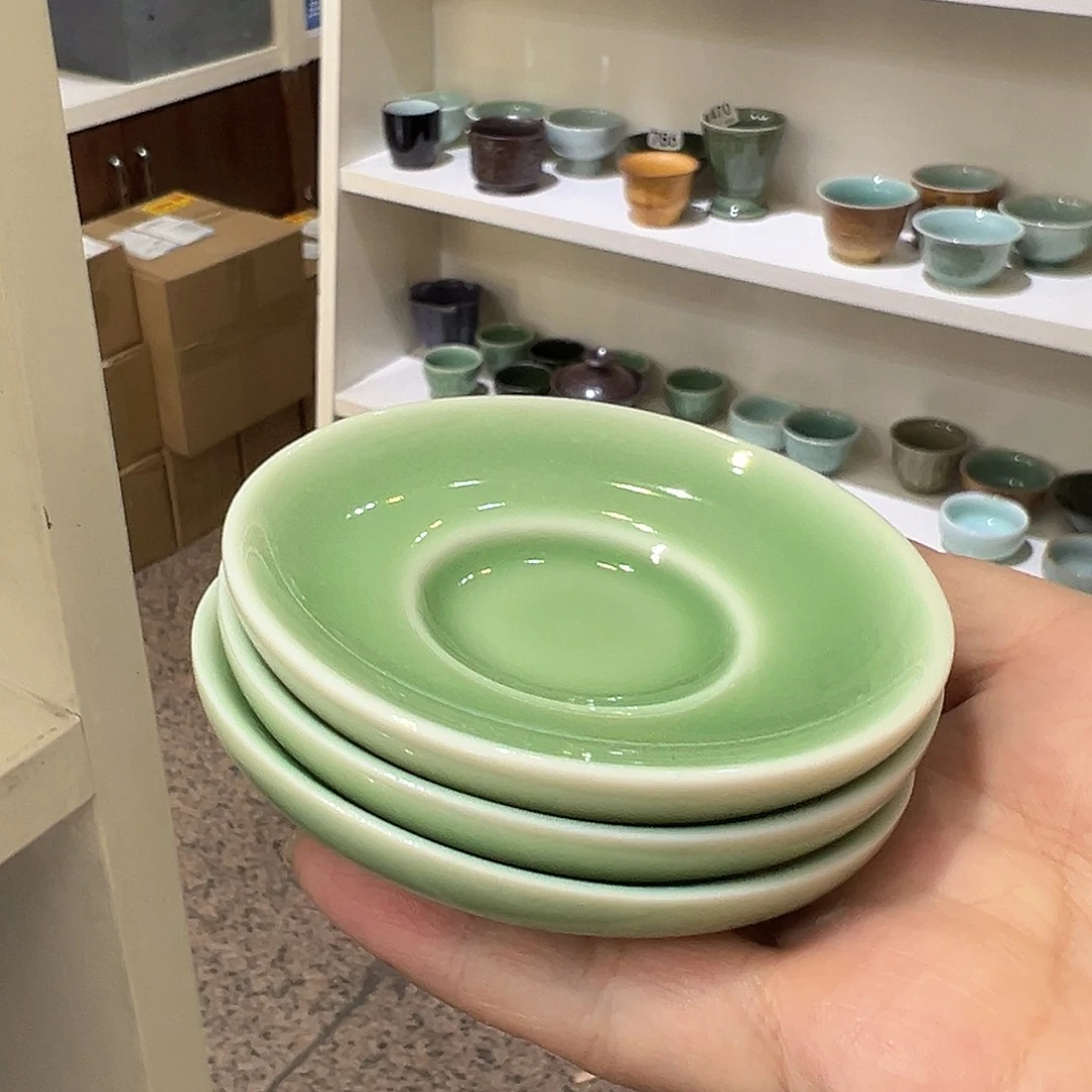 龙泉敬悦青瓷品茗杯微瑕